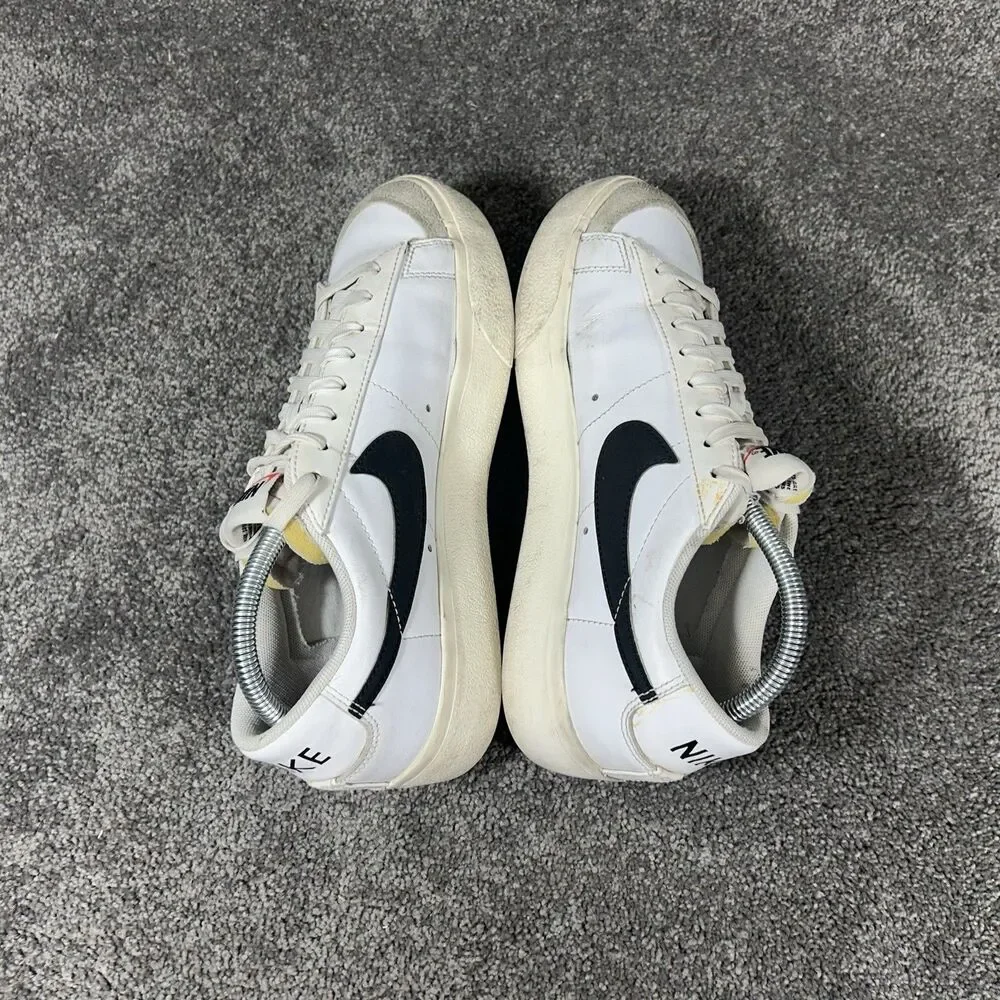Nike Blazer Low DJ0292-101 Women’s Size 9.5 White Black Platform Shoes Used